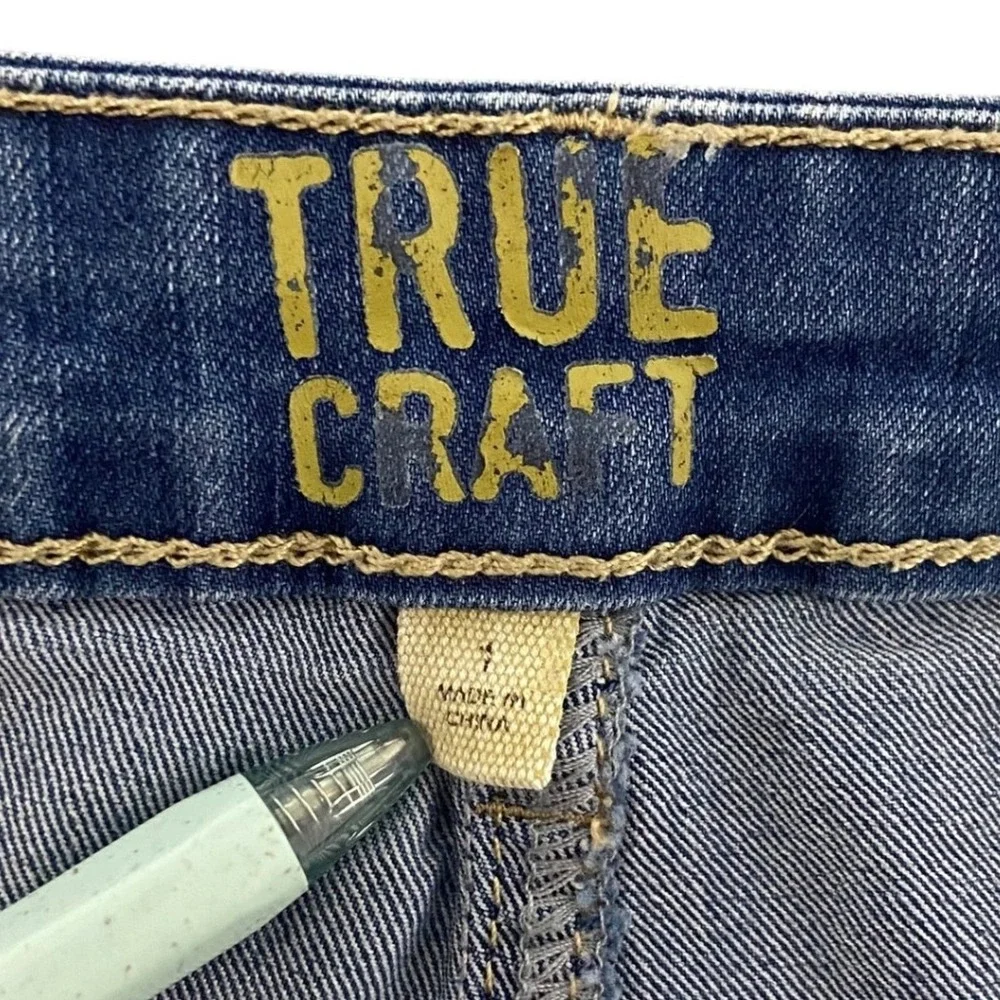 True Craft Denim Shorts‎ Frayed Hem Distressed Blue Wash Juniors Size 1 Short